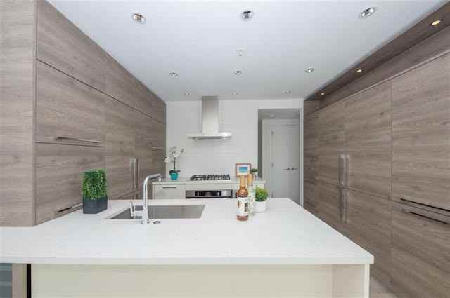 7350 Edmonds St - Photo 2 of 10