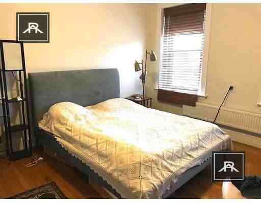32 Claflin Rd 2 - Photo 2 of 11
