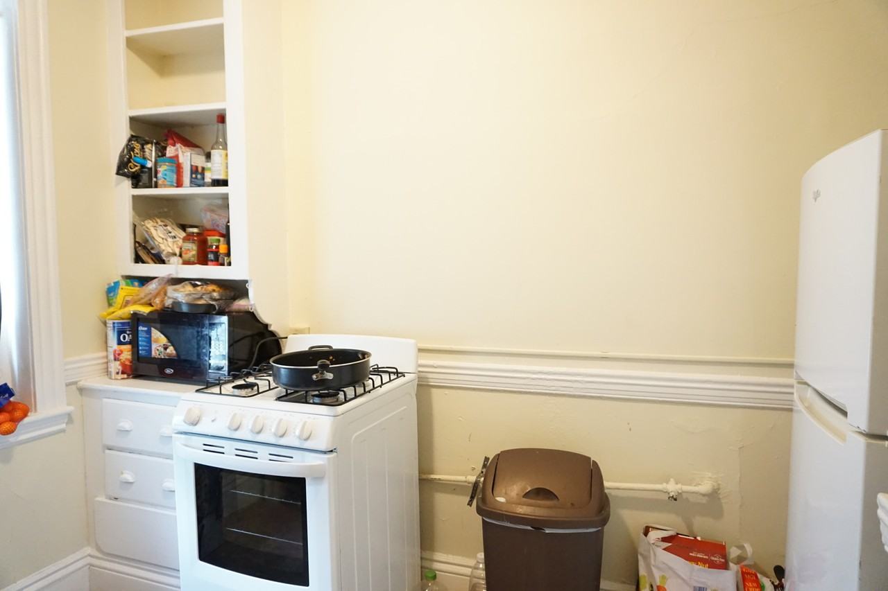 Kelton St #33 - Photo 3 of 8