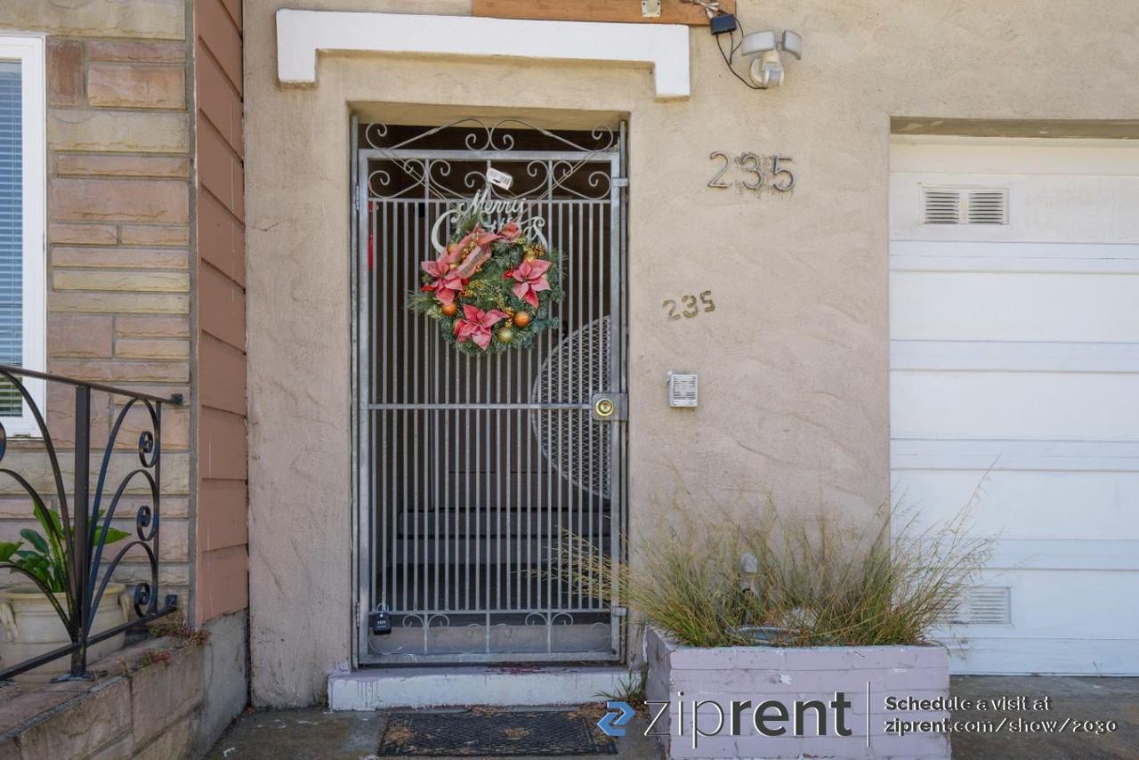 235 Flournoy St - Photo 2 of 20