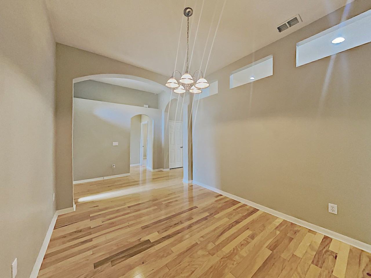 3523 Brickell Ct - Photo 3 of 16