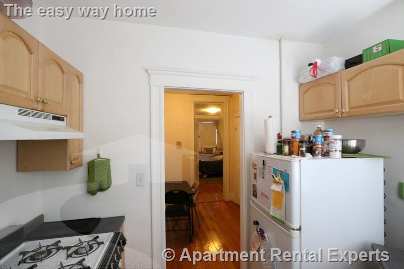 335A Harvard St #12 - Photo 2 of 10
