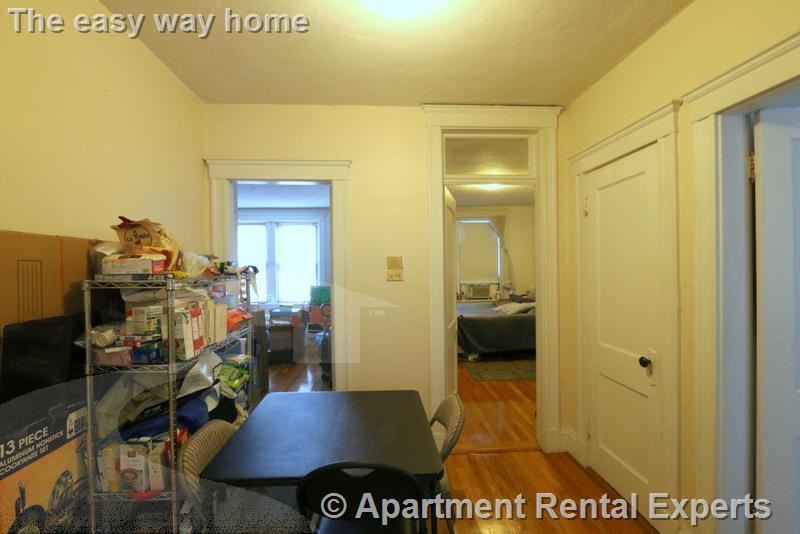 335A Harvard St #12 - Photo 3 of 10