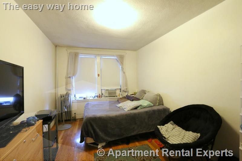 335A Harvard St #12 - Photo 6 of 10
