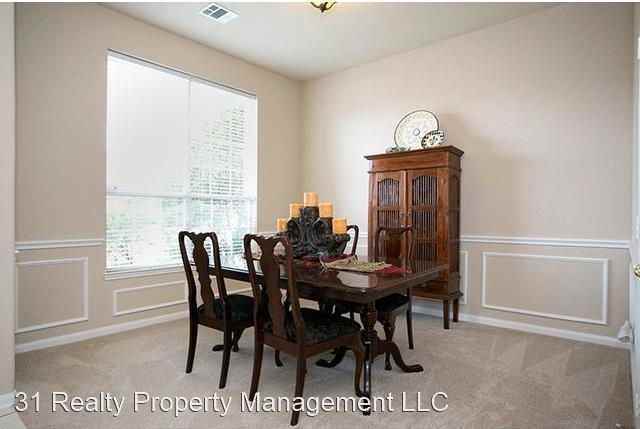 5016 Grampian Way - Photo 3 of 14