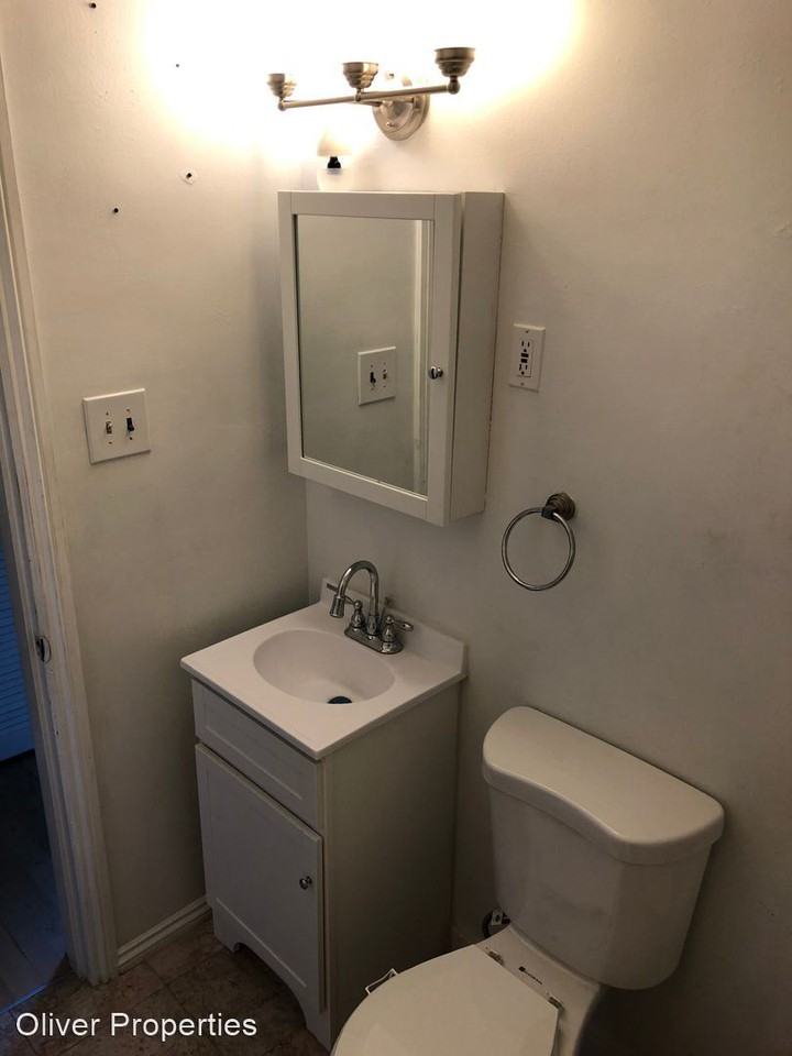 3029 Lafayette Ave - Photo 3 of 10