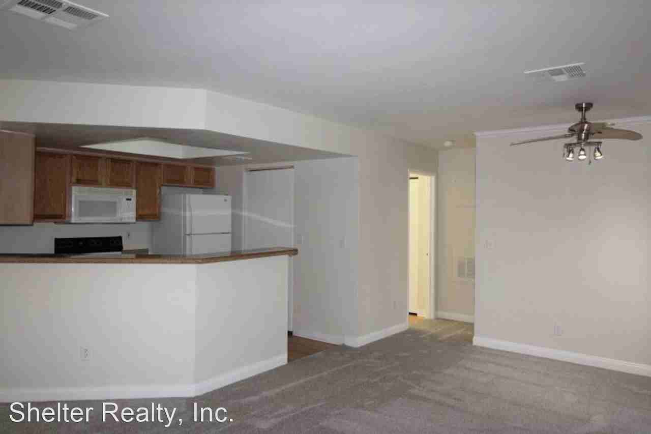 8600 W Charleston Blvd #1102 - Photo 3 of 17