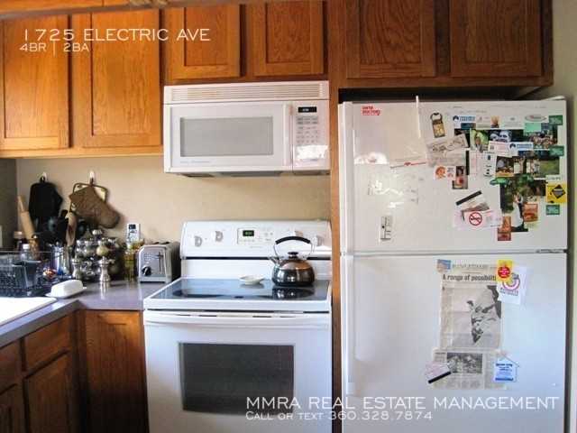 1725 Electric Ave - Photo 2 of 10