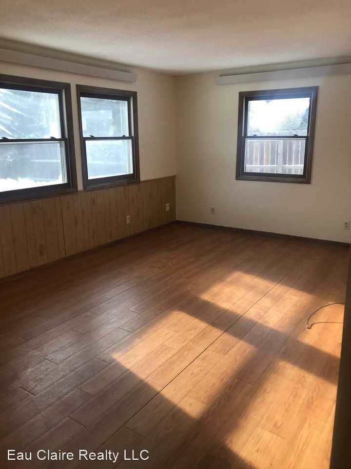 601/603 Red Pine Ave. - Photo 2 of 8