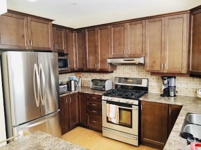 238 Tempest Dr - Photo 2 of 12