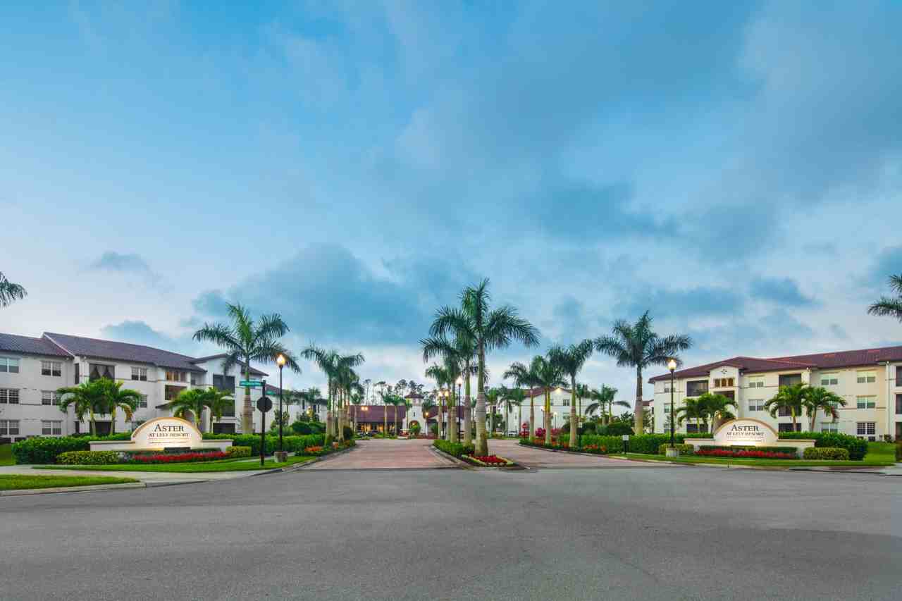 8120 Acacia Street - Photo 2 of 36