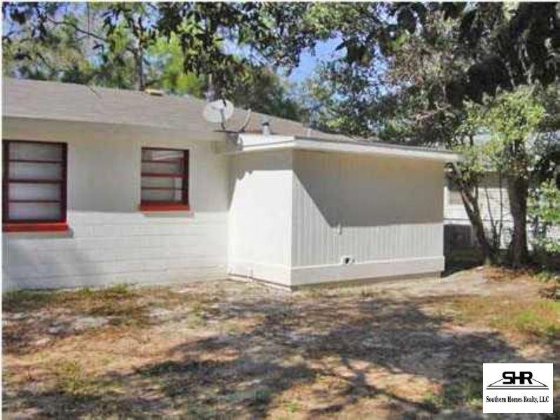 703 La Salle Way - Photo 2 of 3