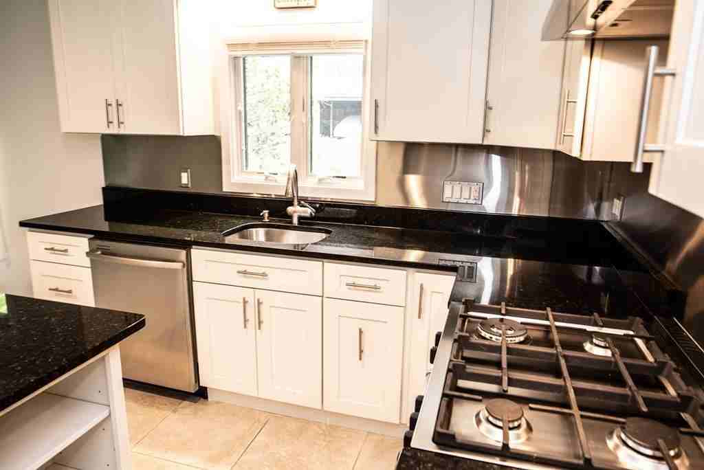 124 Chestnut Cir - Photo 2 of 33