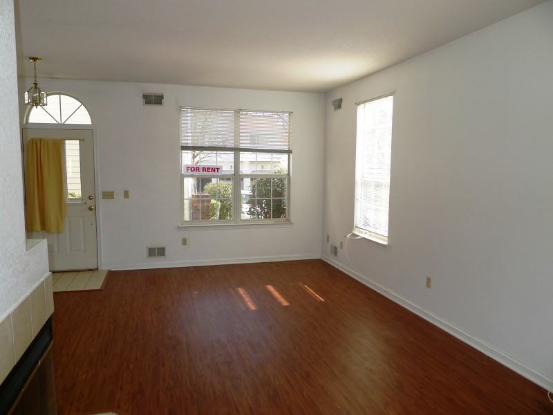 23 Pheasant Brook Ct - Photo 2 of 8