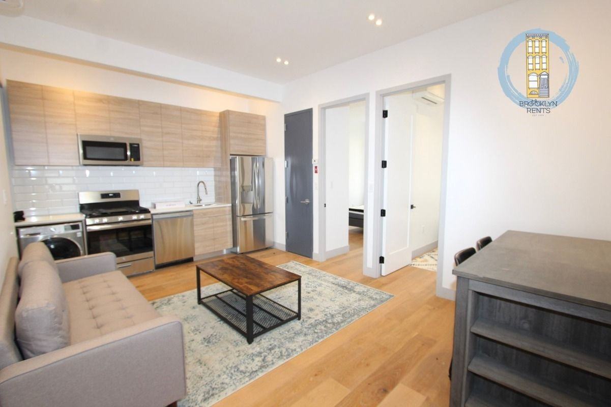 359 Kosciuszko Street #2F - Photo 3 of 10