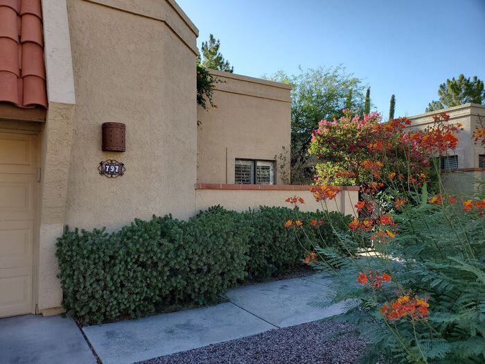 797 E Camino Corrida - Photo 2 of 17