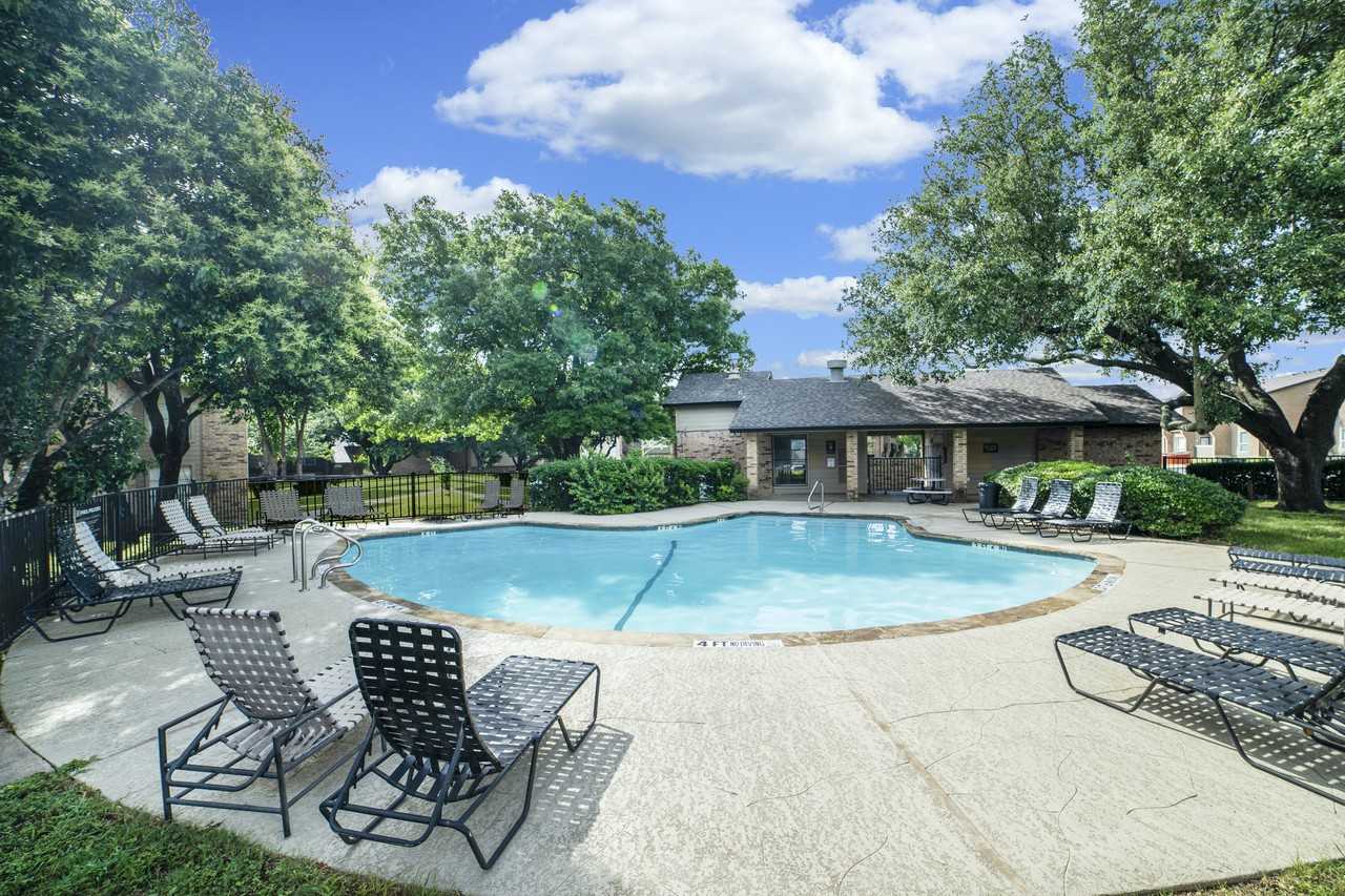 z-120321-Meadow Ridge - Photo 7 of 14