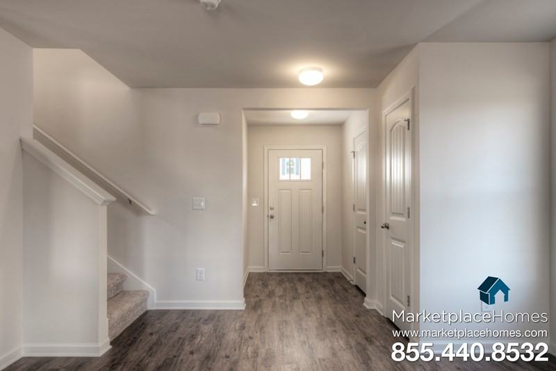 269 Chesser Reserve Dr - Photo 2 of 15