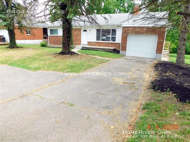 8444 Clough Pike - Photo 2 of 15