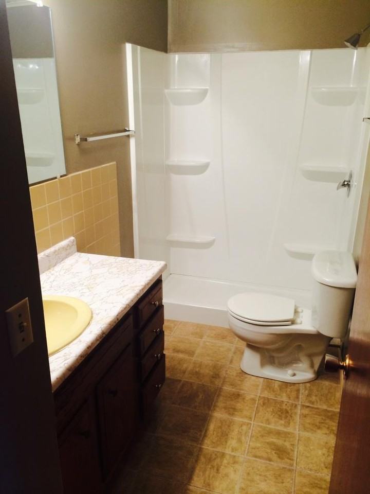 114 Hudson St - Photo 2 of 6