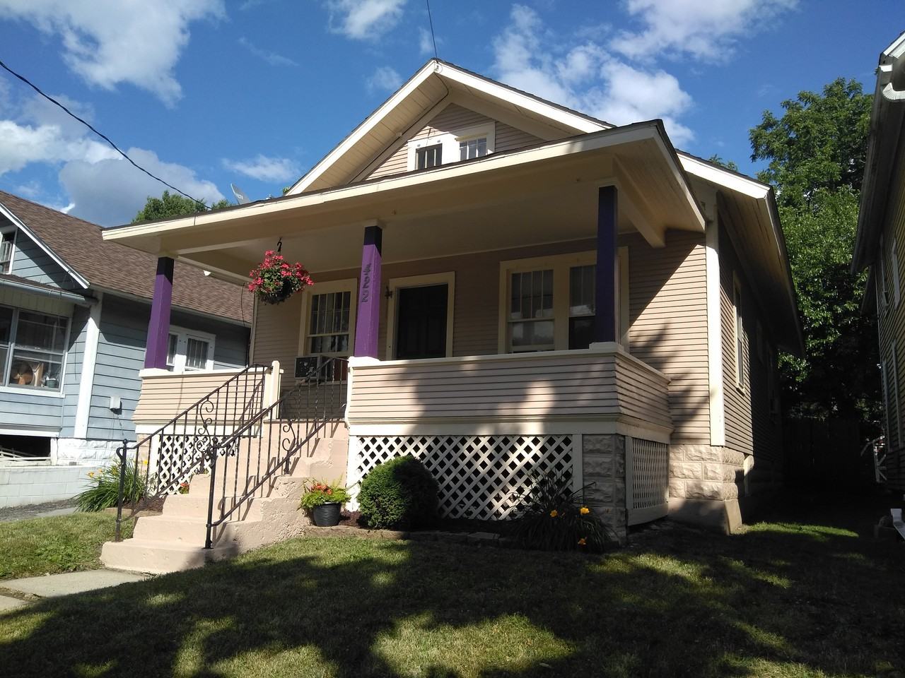 422 South Broadway - Photo 2 of 12