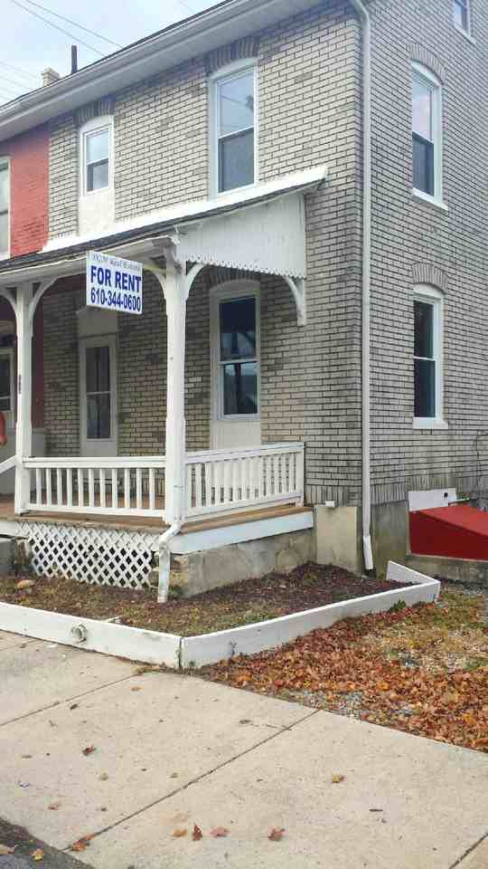 43 Gay St - Photo 2 of 15