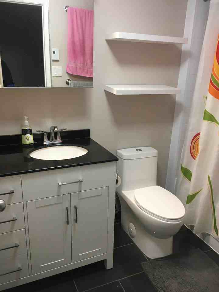 1100 Rue Lapierre - Photo 3 of 8