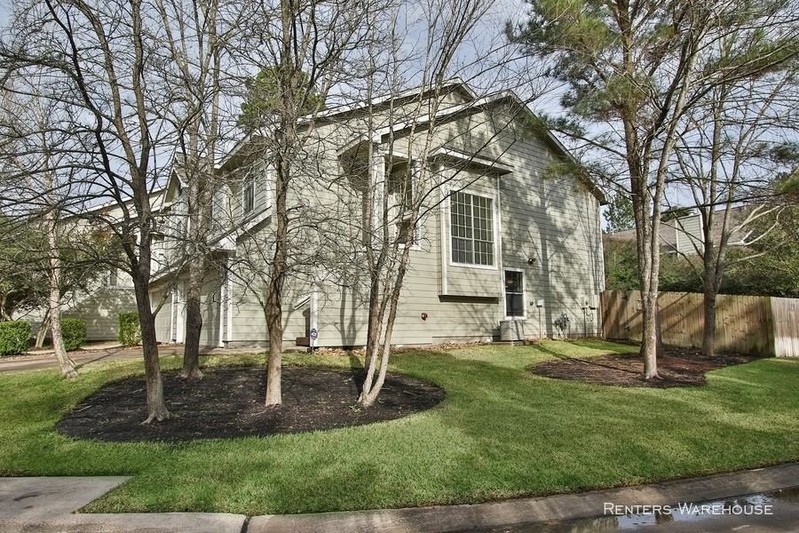 79 N Walden Elms Cir - Photo 3 of 28
