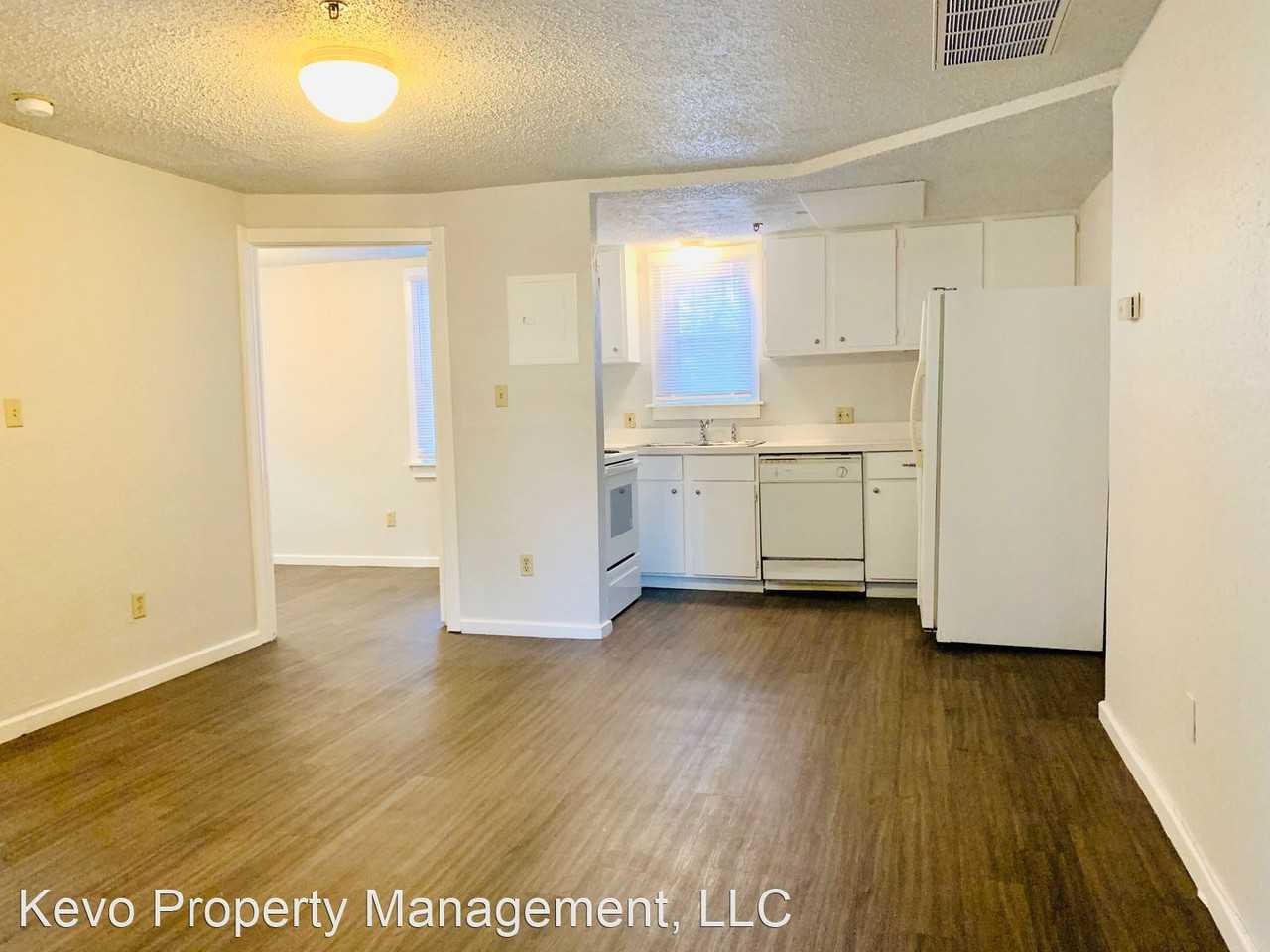 727 E. Culbertson Dr. - Photo 3 of 7