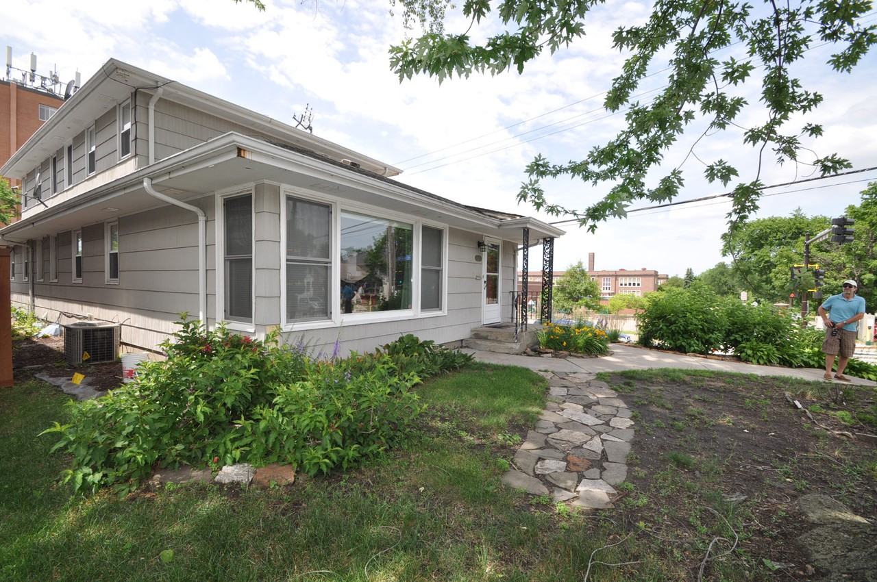 5000 Vincent Ave S - Photo 3 of 24