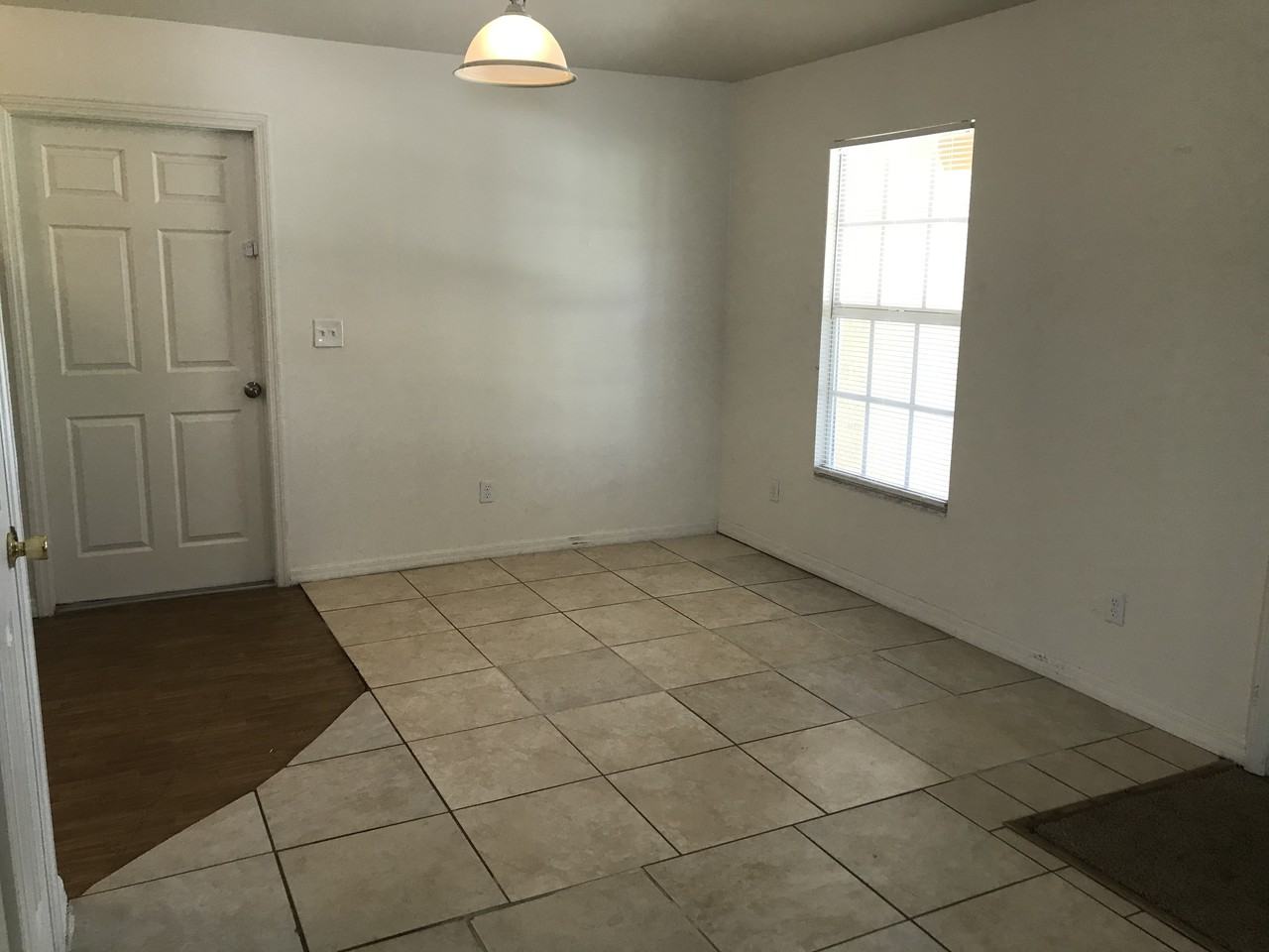 4313 Ballard Rd - Photo 3 of 10