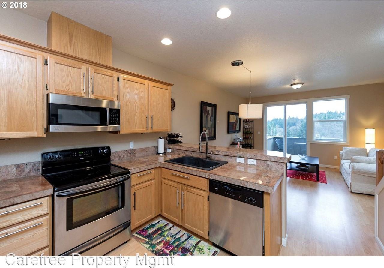 11299 Sw Capitol Hwy #1 - Photo 2 of 7