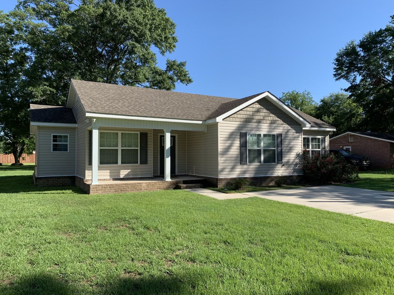 147 Vicki Lane - Photo 2 of 2