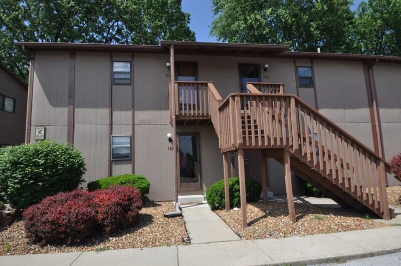 110 Ashley Dr - Photo 2 of 18