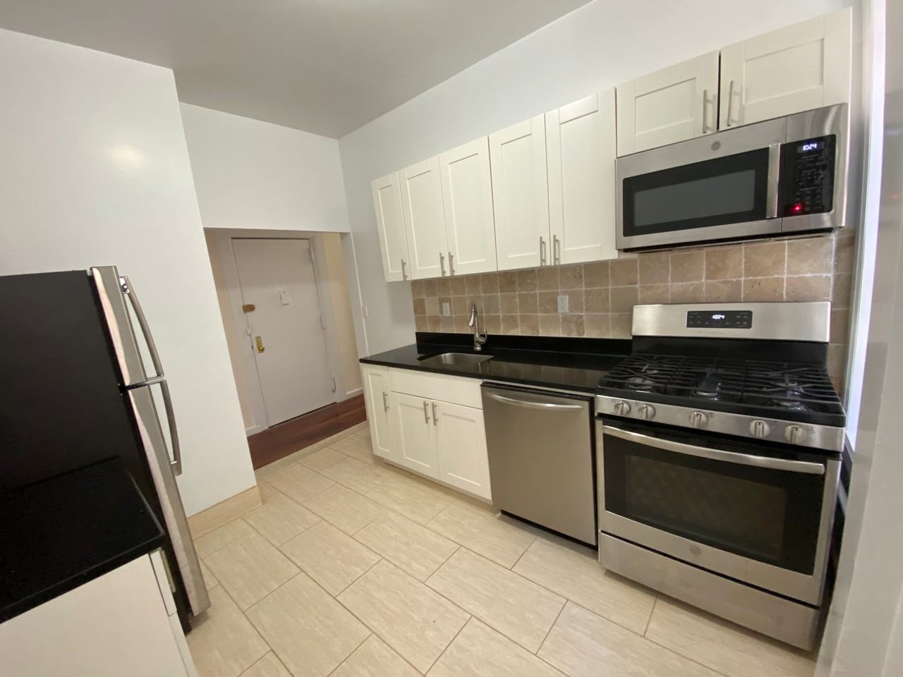 Fort Washington Ave & W 171st St #4VD - Photo 2 of 13