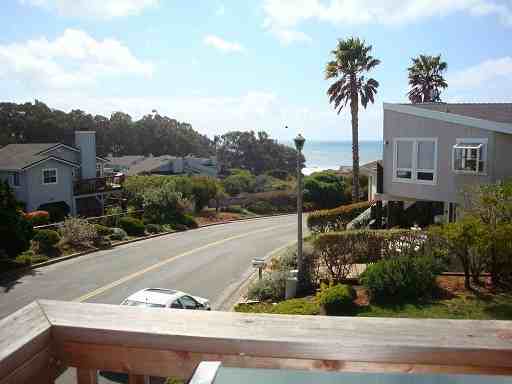 463 Sea Horse Drive - Photo 2 of 28