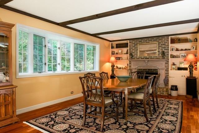 1900 Robinwood Ln - Photo 3 of 13