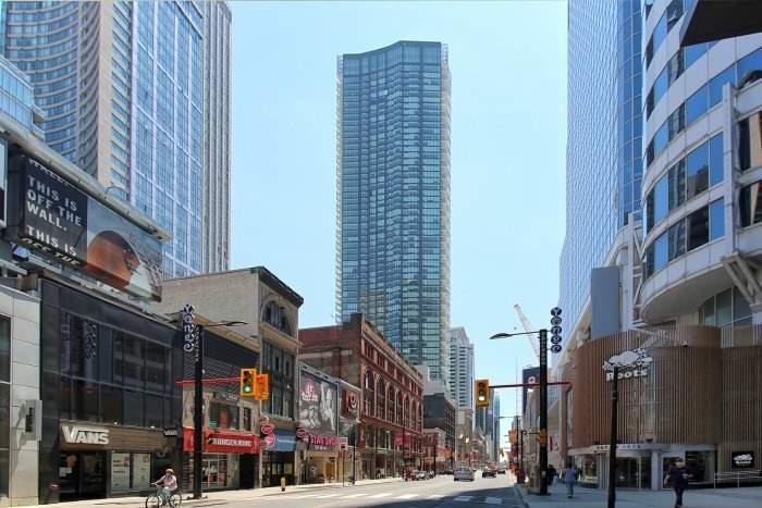 197 Yonge St #3102