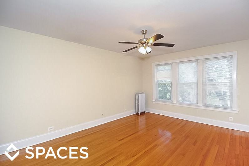 1921 W Winona St - Photo 3 of 7