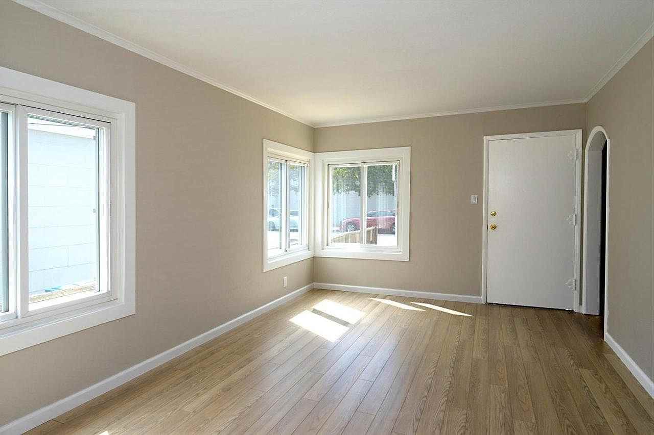 772 2nd Avenue - Photo 2 of 9