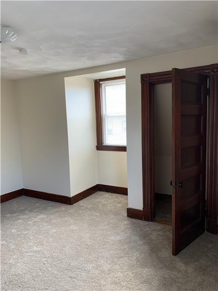 Crescent St - Photo 6 of 11