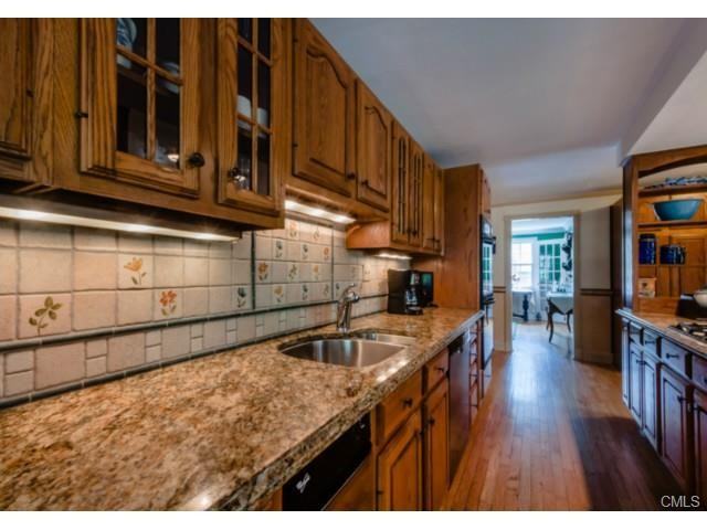 45 Old Hawleyville Rd - Photo 3 of 25