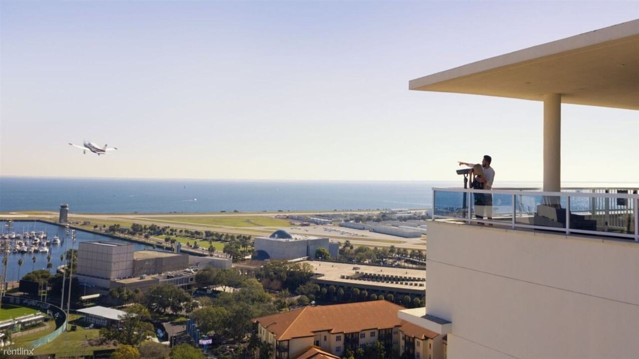 Landing Furnished Apartment Camden Pier District - Photo 2 of 47