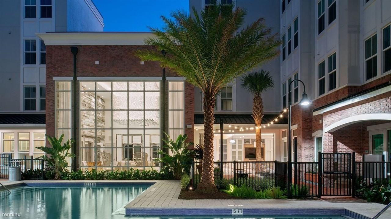 Landing Furnished Apartment Bainbridge Ybor City - Photo 2 of 13