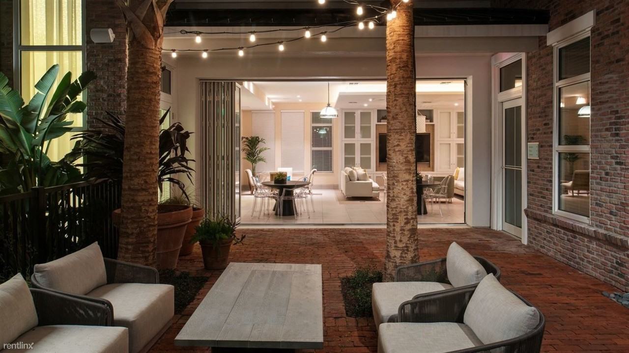 Landing Furnished Apartment Bainbridge Ybor City - Photo 3 of 13