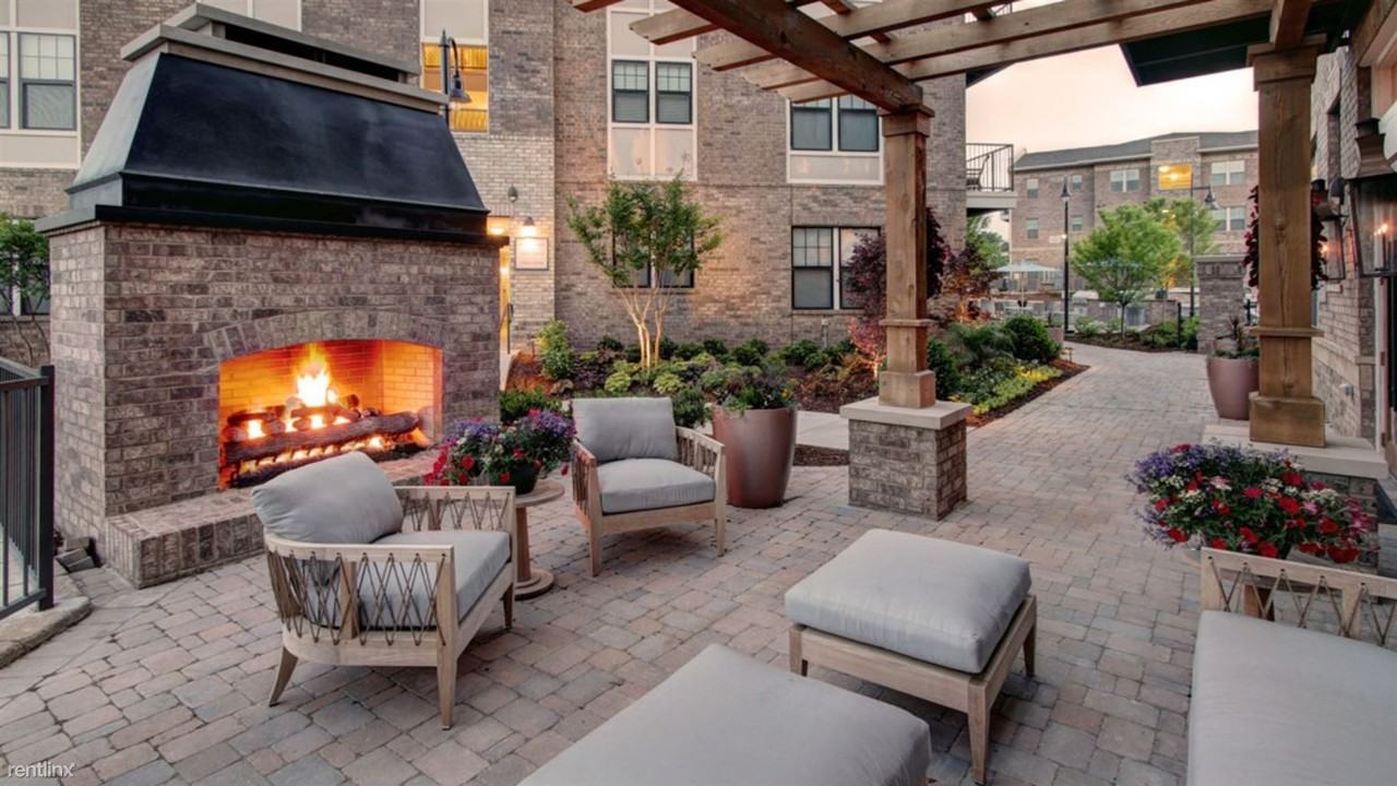 Landing Furnished Apartment Cadence Cool Springs - Photo 2 of 50