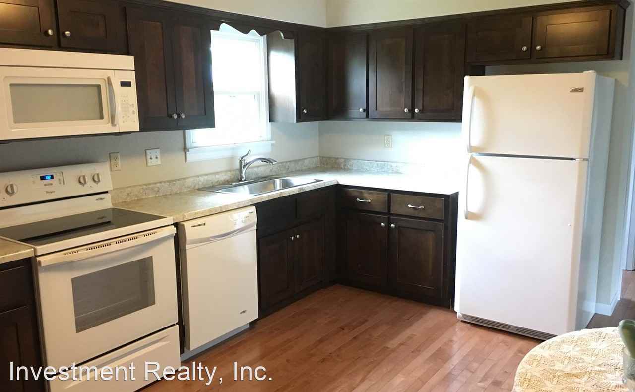 701 Mcclain St - Photo 2 of 16