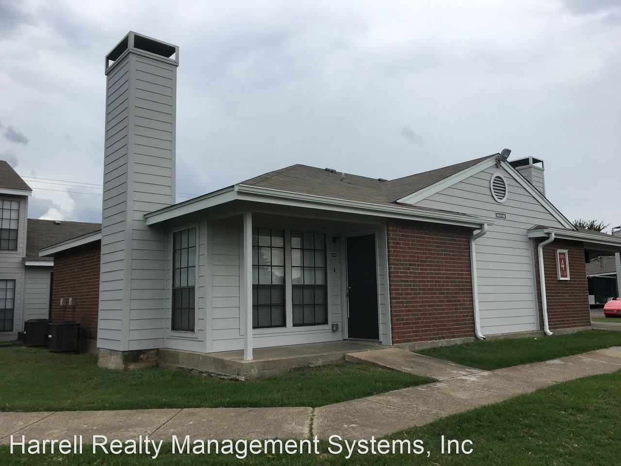 225 Londonderry Dr #216