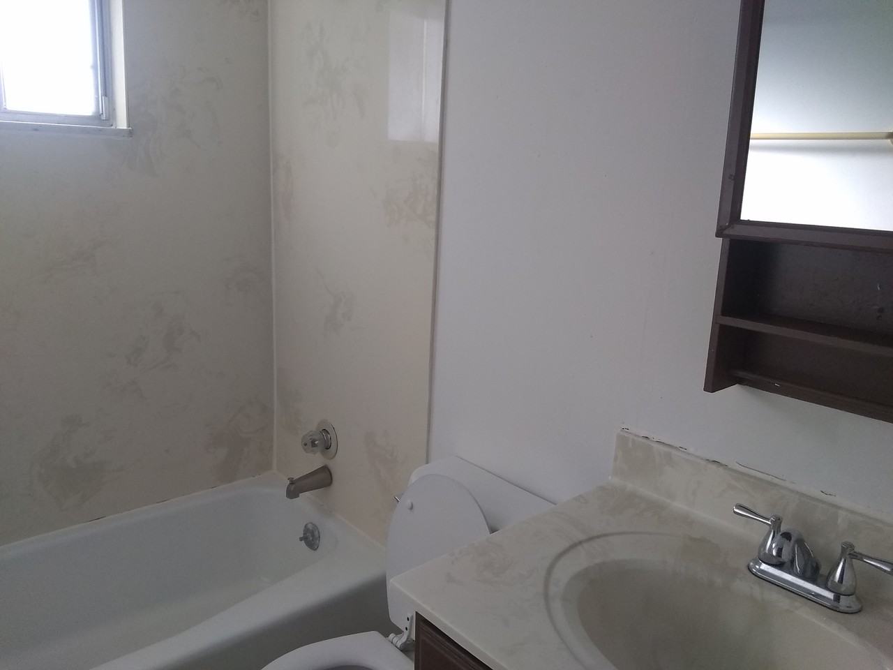 4056 Carlton Ave - Photo 2 of 6