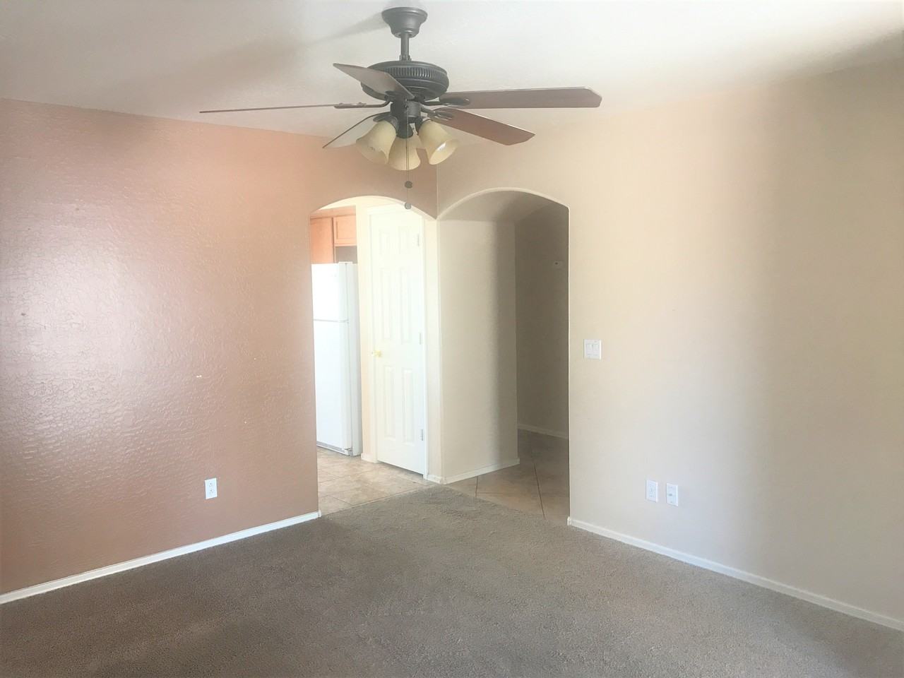 11829 W Shaw Butte Dr - Photo 2 of 7